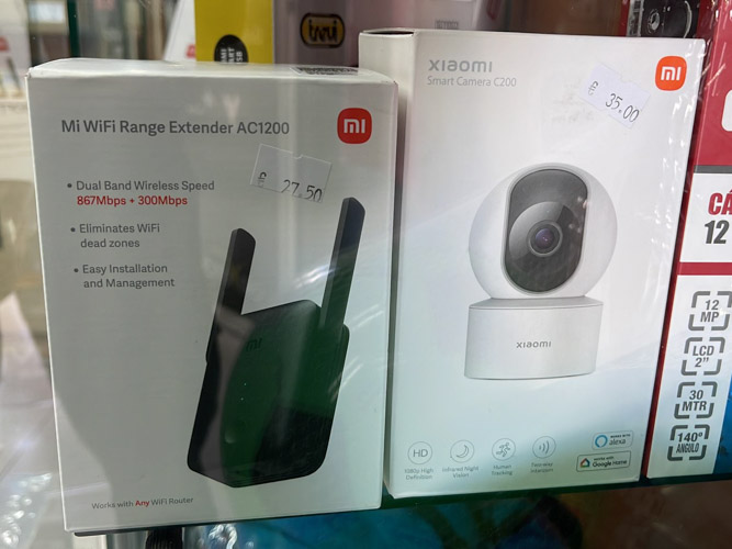 Instalaciones de libertamovil, escaparate